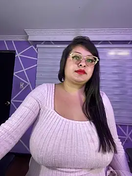 MiiaaJoness online show from 02.06.26