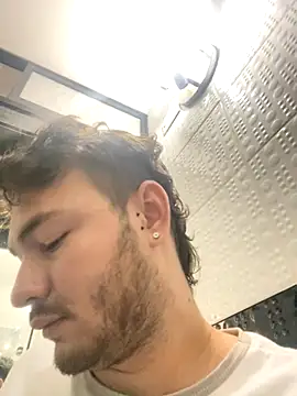 Snapshot of JacoLive chatting on 10.15.25 JacoLive online show from 10.15.25