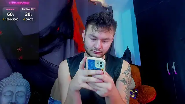 Snapshot of JacoLive chatting on 10.18.25 JacoLive online show from 10.18.25