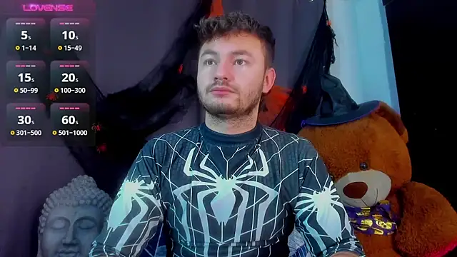 Snapshot of JacoLive chatting on 10.20.25 JacoLive online show from 10.20.25