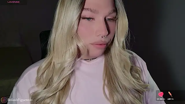 IsabellaFigueredo   online show from 10.14.25