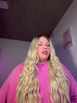 IsabellaFigueredo   online show from 02.21.26