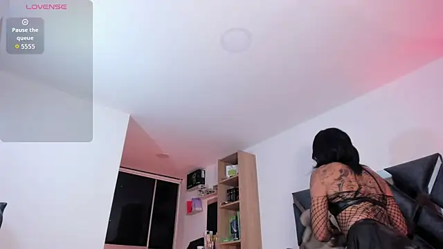 Nicolle alexandra online show from 04.19.26