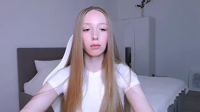 Luna insniity online show from 11.06.25