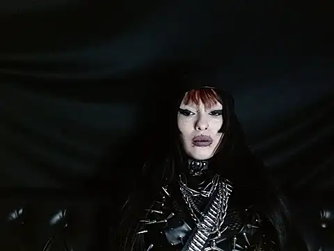 XXIOUX online show from 11.10.25