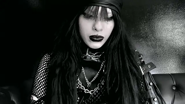 XXIOUX online show from 03.23.26