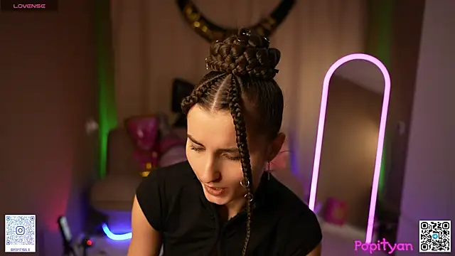 popityan1 online show from 04.22.26