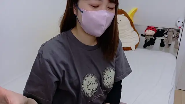 SUZU  online show from 02.27.25