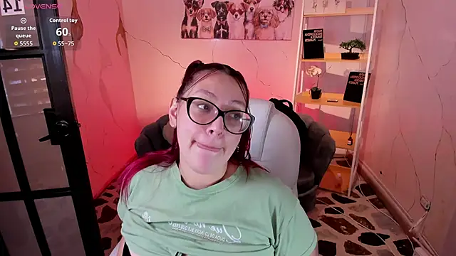 NiickyJones online show from 10.18.25