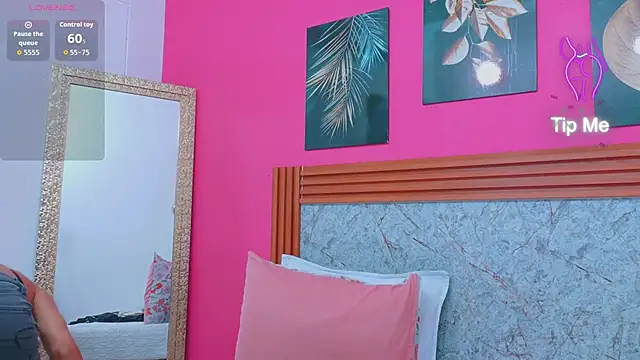 littlee emilyy  online show from 04.06.26