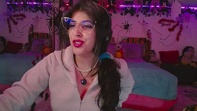 azahar  ziiz online show from 10.07.25