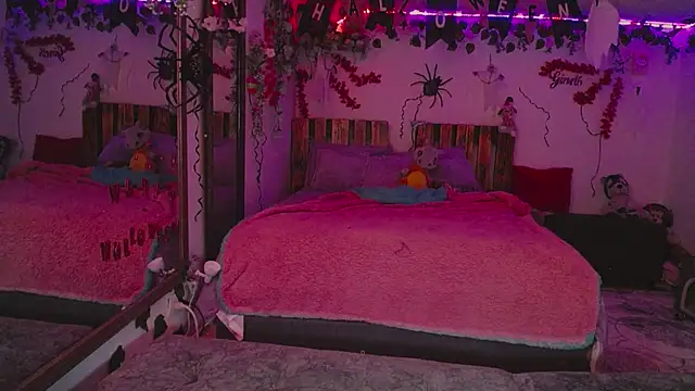 azahar  ziiz online show from 10.19.25