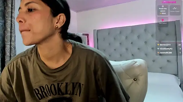 andykiuty online show from 01.06.25