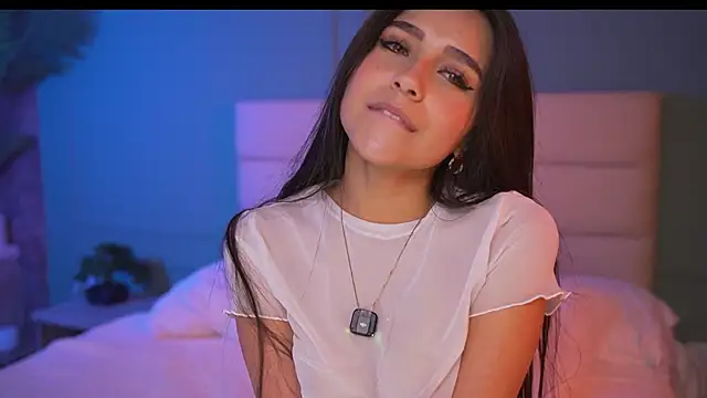 Ashley Jones9 online show from 01.08.26