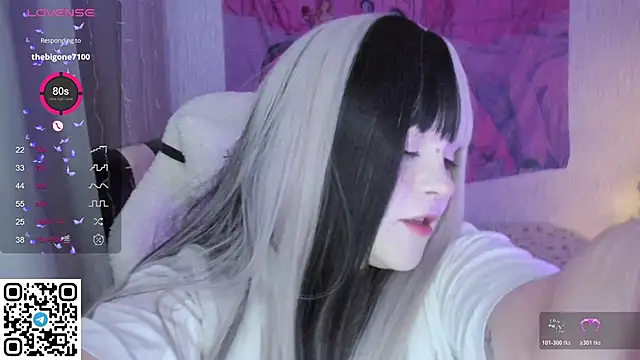 SelenaCute online show from 01.13.26