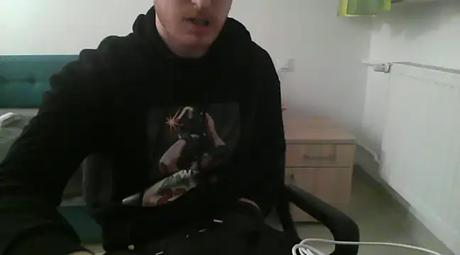 Snapshot of cute69lolipop chatting on 01.18.25 cute69lolipop online show from 01.18.25
