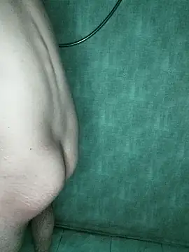 Snapshot of _Scorpion_ chatting on 10.12.25 Scorpion online show from 10.12.25