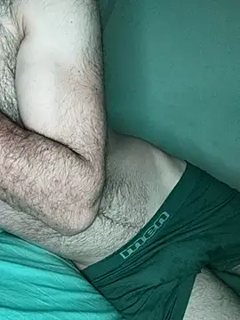 Snapshot of _Scorpion_ chatting on 11.19.25 Scorpion online show from 11.19.25