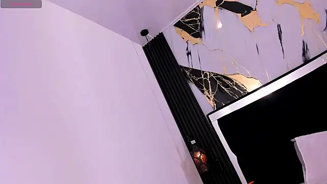 Snapshot of eileen_tanihara chatting on 10.13.25 eileen tanihara online show from 10.13.25