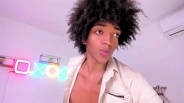 Snapshot of eileen_tanihara chatting on 02.14.26 eileen tanihara online show from 02.14.26