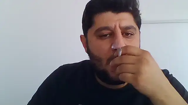 Snapshot of erkekkkadam chatting on 11.02.25 erkekkkadam online show from 11.02.25