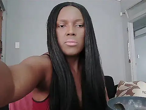 Snapshot of Malaika_Nkosi chatting on 05.06.26 Malaika Nkosi online show from 05.06.26