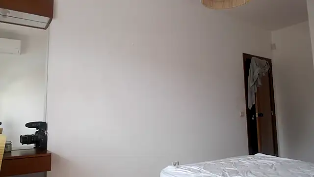 SexyandMarried1 online show from 12.04.25