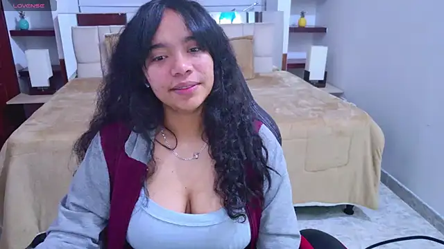 laureentt  online show from 09.27.25