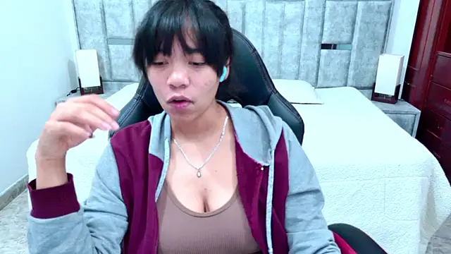 laureentt  online show from 03.09.26