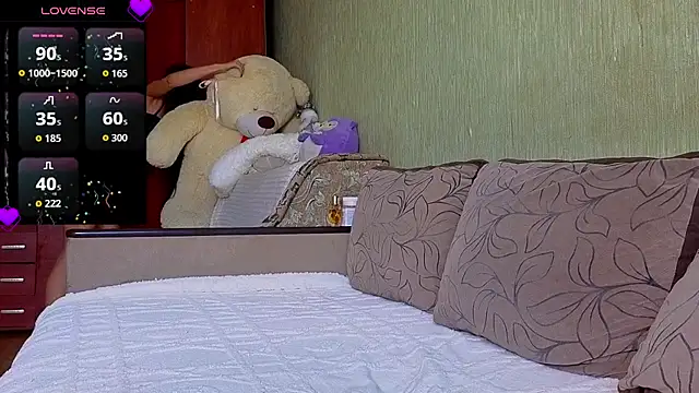 Miss Flexi fit online show from 10.31.25