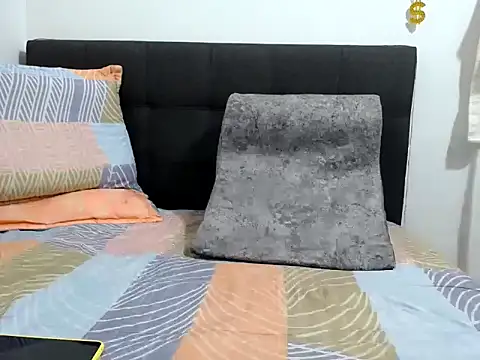 Snapshot of Alexxawinter chatting on 02.20.26 Alexxawinter online show from 02.20.26