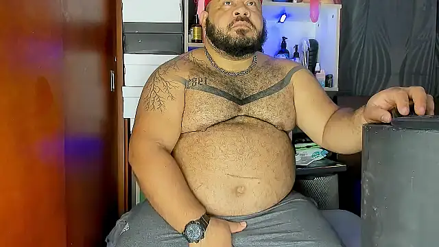 Latino bigcock online show from 03.11.25