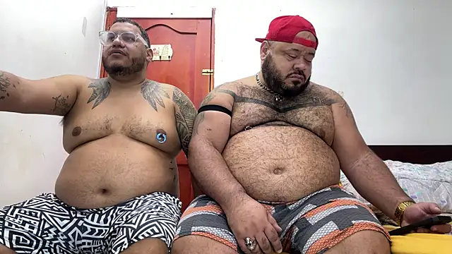 Latino bigcock online show from 10.19.25