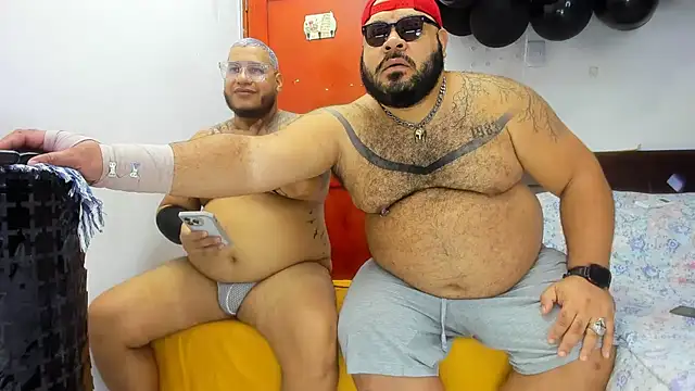 Latino bigcock online show from 11.06.25