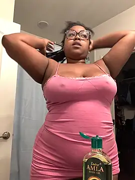 SweetHoneyBunz online show from 07.17.26