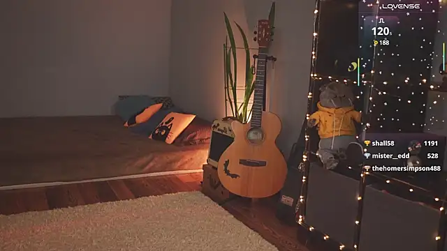 Snapshot of bananya_kitty chatting on 03.05.25 bananya kitty online show from 03.05.25