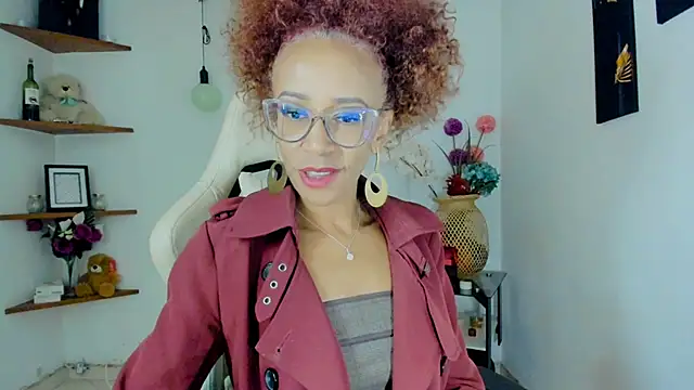 ScarlettMalbec online show from 01.06.25