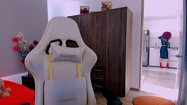 ScarlettMalbec online show from 02.18.26