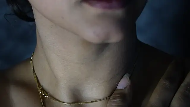 Snapshot of -AyeshaSinghania- chatting on 01.30.25 -AyeshaSinghania- online show from 01.30.25