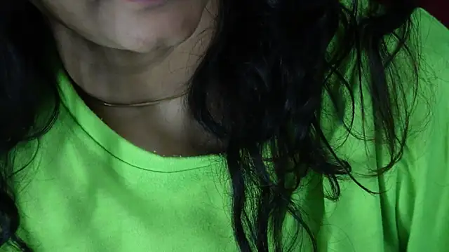 Snapshot of -AyeshaSinghania- chatting on 02.18.25 -AyeshaSinghania- online show from 02.18.25