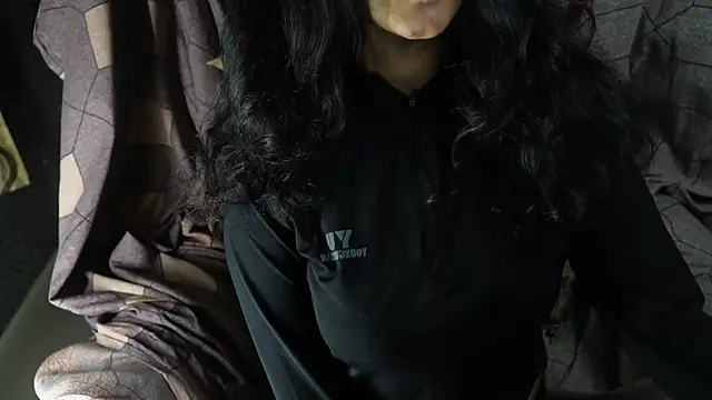 Snapshot of -AyeshaSinghania- chatting on 09.20.25 -AyeshaSinghania- online show from 09.20.25