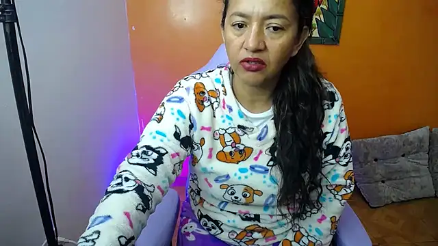 daleska ayala 1 online show from 01.04.25