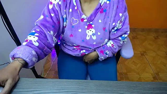 daleska ayala 1 online show from 01.13.25