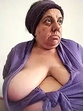 BustyBabyOfficial online show from 10.17.25