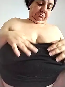 BustyBabyOfficial online show from 11.03.25