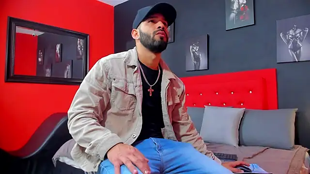 Thiagogomez online show from 10.04.25