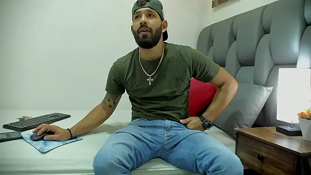 Thiagogomez online show from 03.04.26