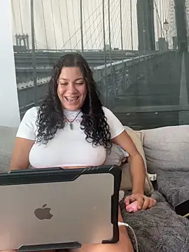 Bigbuttbrooklynn online show from 02.25.25