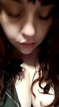 Snapshot of persefone97 chatting on 02.07.25 persefone97 online show from 02.07.25
