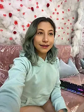 Snapshot of SkarletJhonson_ chatting on 10.09.25 SkarletJhonson online show from 10.09.25